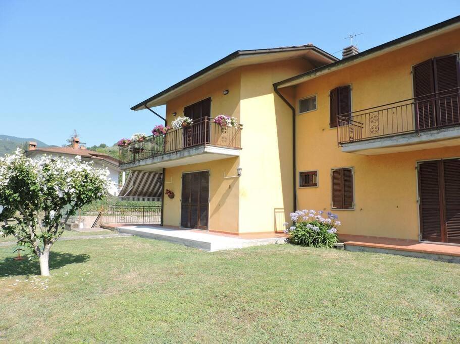 Casa Vacanze La Cicala Pontremoli Esterno foto